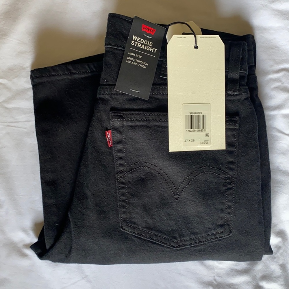 Levi’s Wedgie Straight Jeans